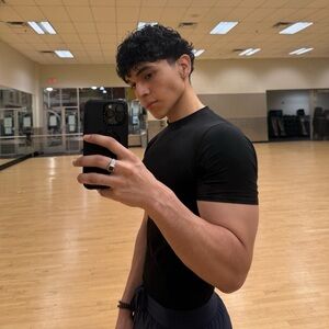 Meet your Posher, Junior